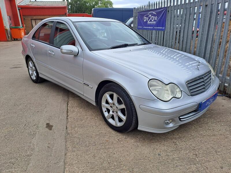 MERCEDES-BENZ C CLASS