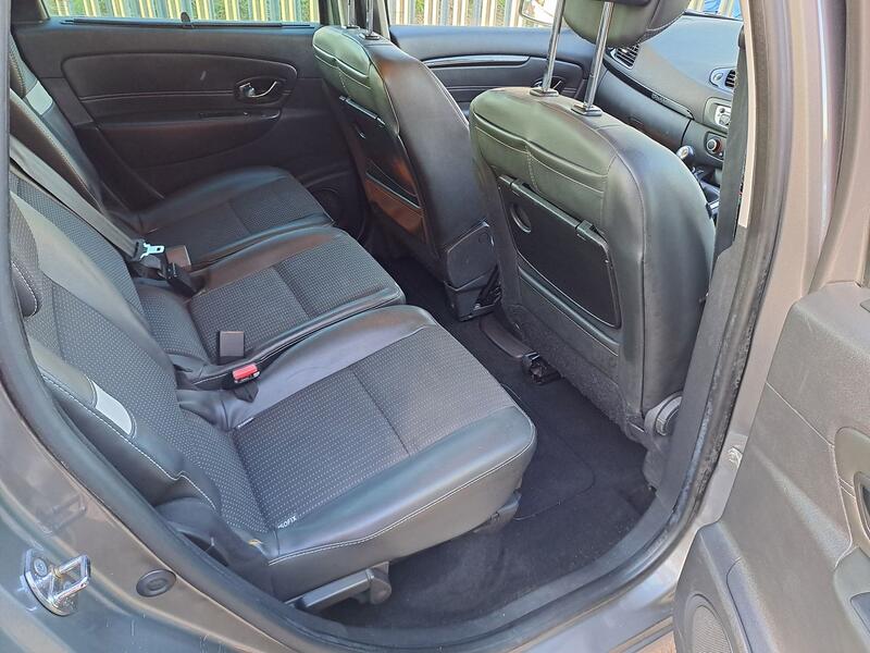 RENAULT GRAND SCENIC