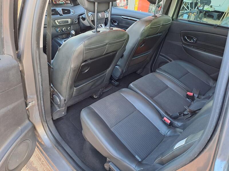 RENAULT GRAND SCENIC