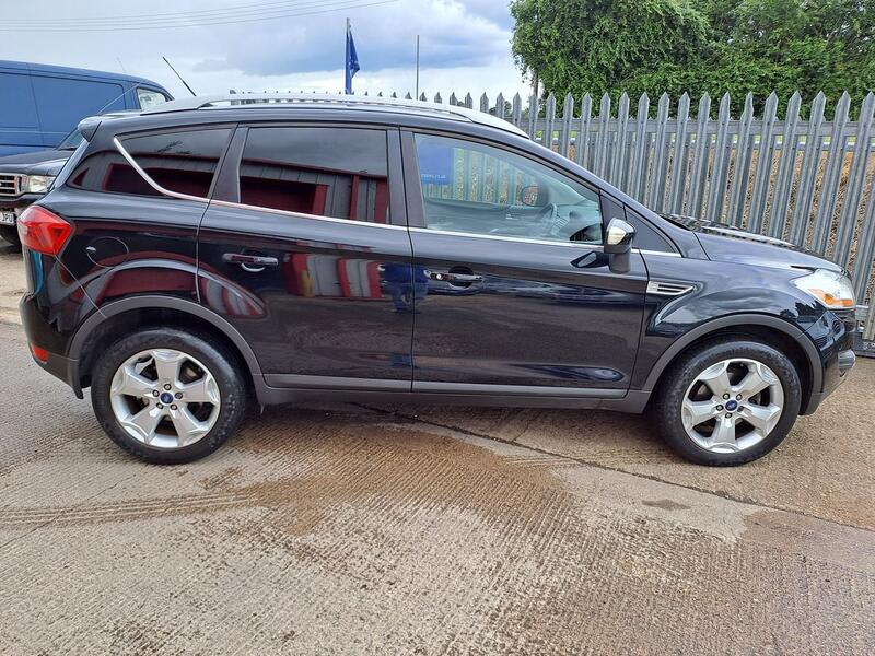 FORD KUGA