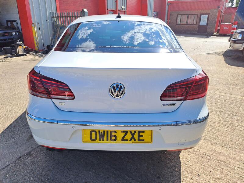 VOLKSWAGEN CC