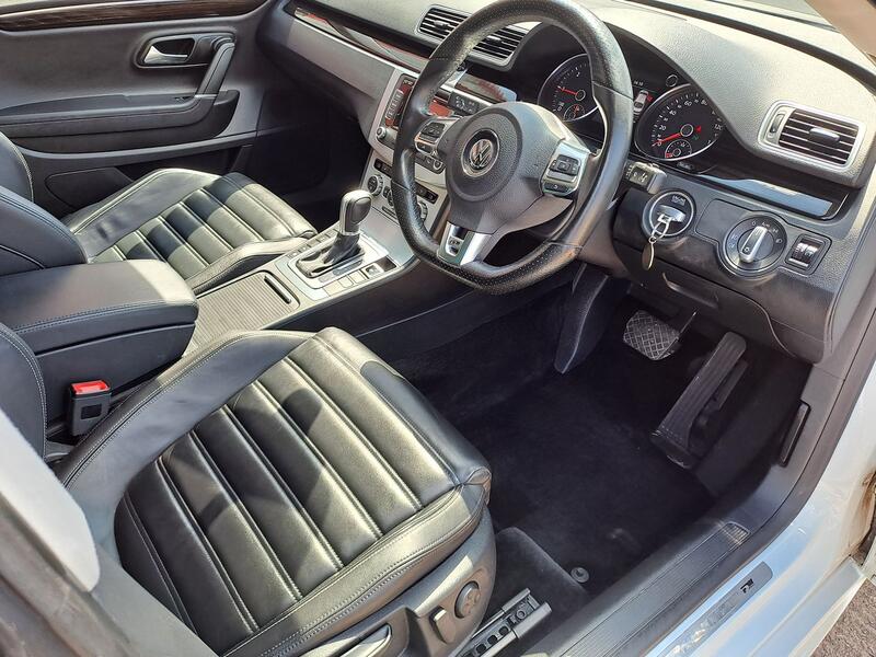 VOLKSWAGEN CC